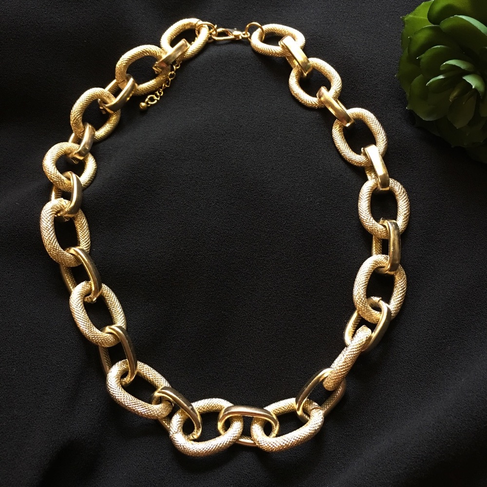 T & J Necklace - Picture 2 of 5